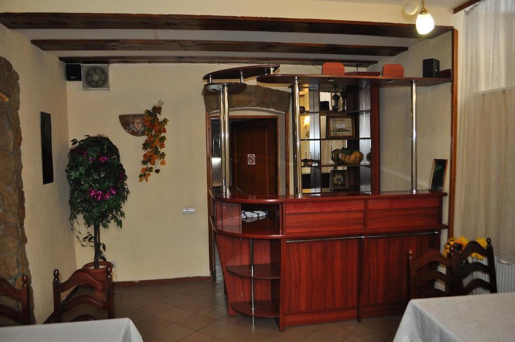 Apartament-Minihotel Elpida Lviv Buitenkant foto