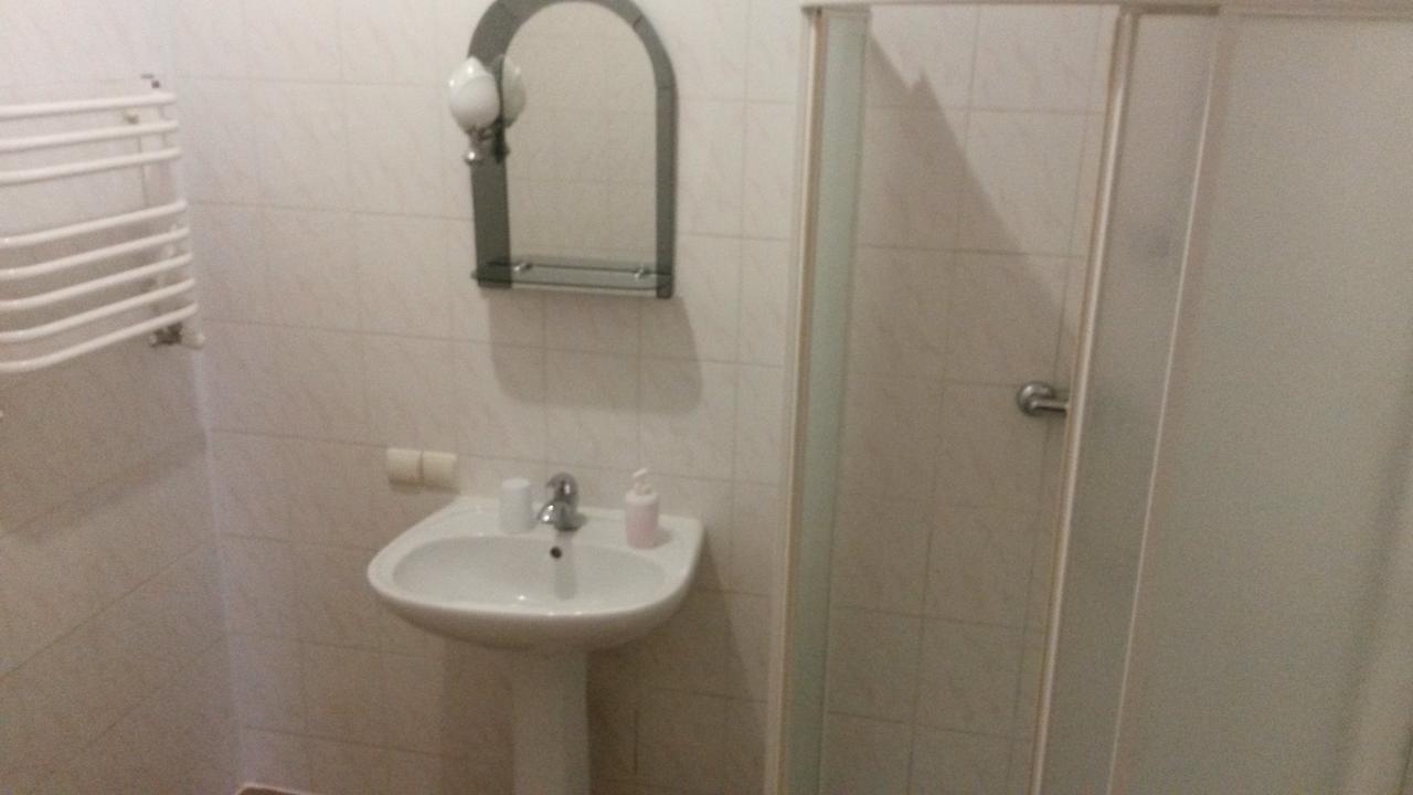 Apartament-Minihotel Elpida Lviv Buitenkant foto